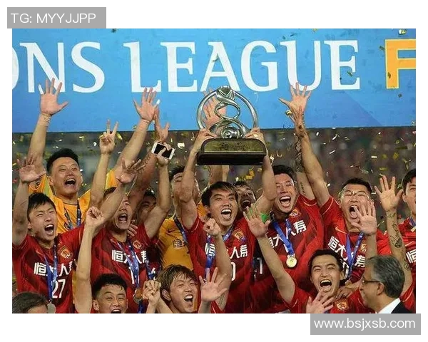 上海申花与恒大对决历史回顾及两队发展轨迹分析